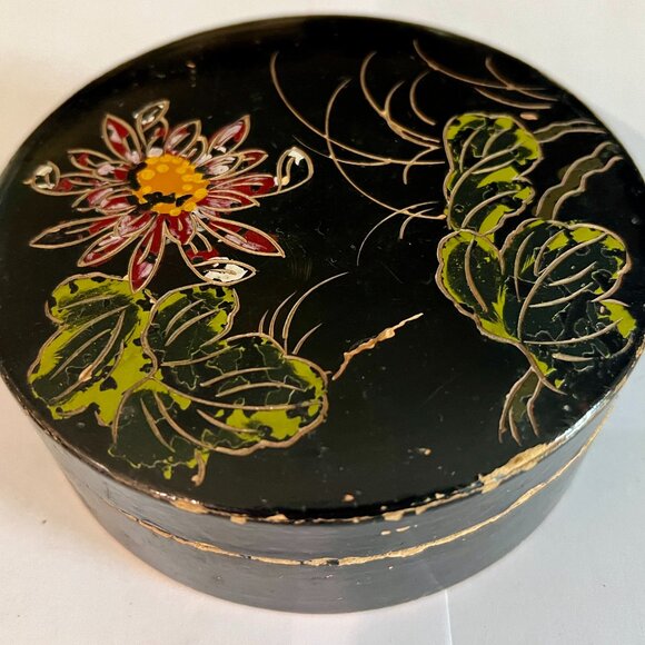 ANTIQUE JAPANESE ROUND BOX - Picture 1 of 4
